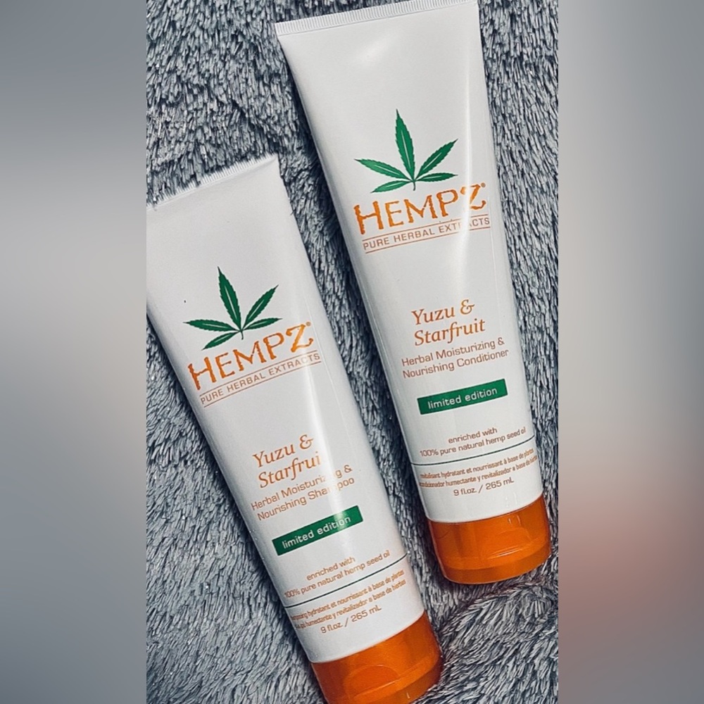 Hempz Yuzu & Starfruit Shampoo and Conditioner 9oz